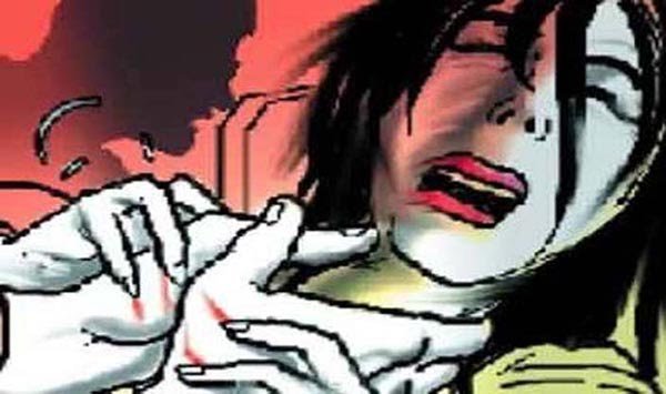 दहेज की मांग पूरी न होने पर विवाहिता की हत्या करने का पिता ने लगाया आरोप, जांच में जुटी पुलिस | New India Times