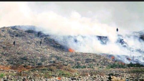 स्वछ भरत मिशन के करीब 4 साल पूरे होने के बावजूद देश के शहरों में नहीं हो पाई है कचरों के निस्तारण की उचित व्यवस्था, अकोला में रिसायकलिंग प्लांट लगने मिल सकती है नागरिकों को राहत | New India Times