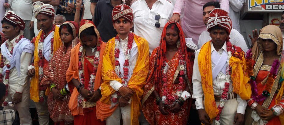 भोंगाव नगर में सर्वधर्म सामूहिक विवाह समारोह का हुआ आयोजन, 11 गरीब बेहसहारा हिन्दू व मुस्लिम बेटियों की कराई गई शादी | New India Times