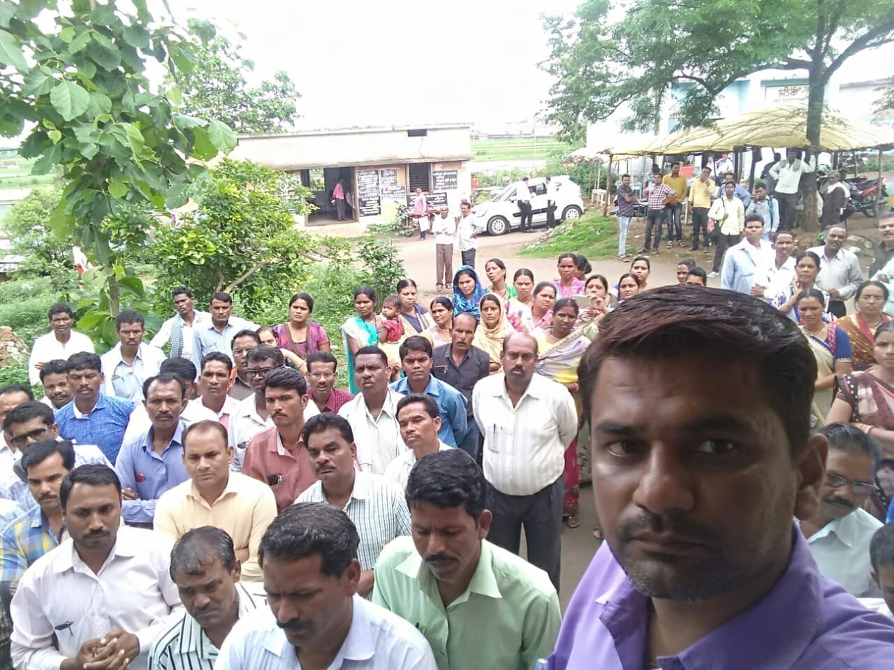 मध्य प्रदेश शासन द्वारा संपूर्ण प्रदेश में एम शिक्षामित्र एप्प द्वारा शिक्षकों की निगरानी के विरोध में शिक्षकों ने रैली निकालकर अनुविभागीय दंडाधिकारी को सौंपा ज्ञापन | New India Times