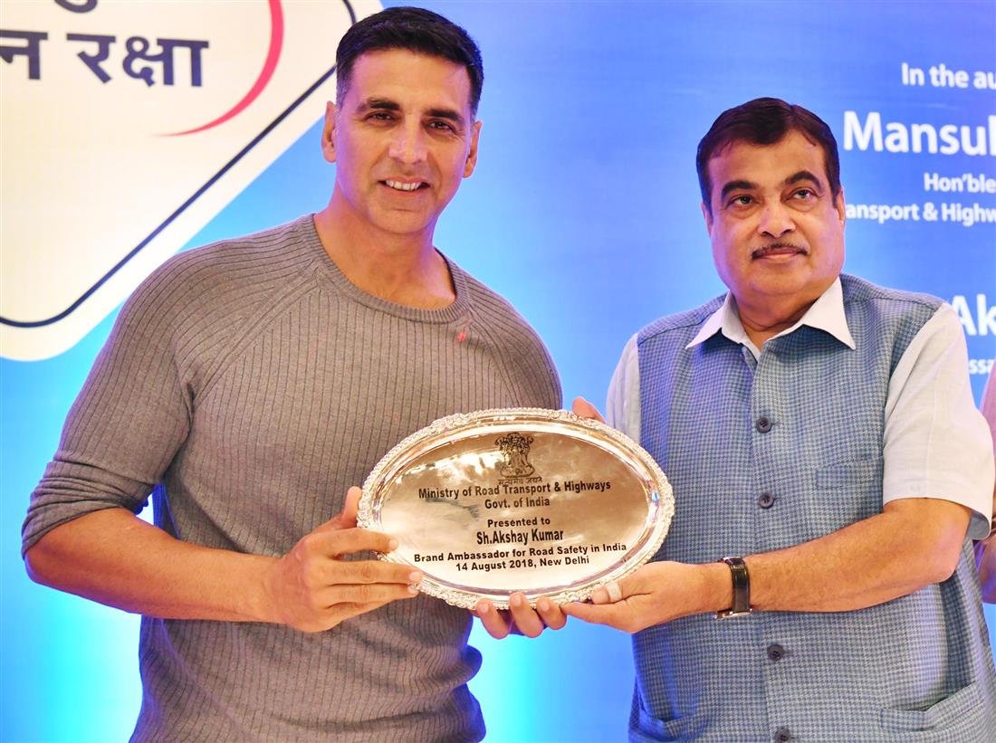 फिल्म अभिनेता अक्षय कुमार सड़क सुरक्षा अभियान के लिए ब्रांड ऐम्बैस्डर बने | New India Times
