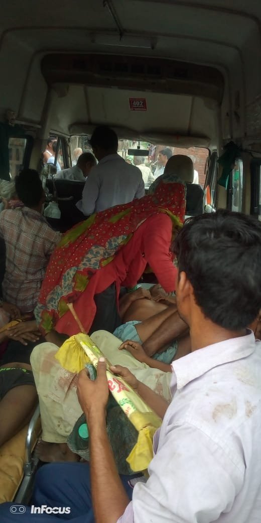 दो चचेरे भाइयों के परिवारों के बीच हुई जमकर मारपीट, कई लोग गंभीर रूप से घायल | New India Times