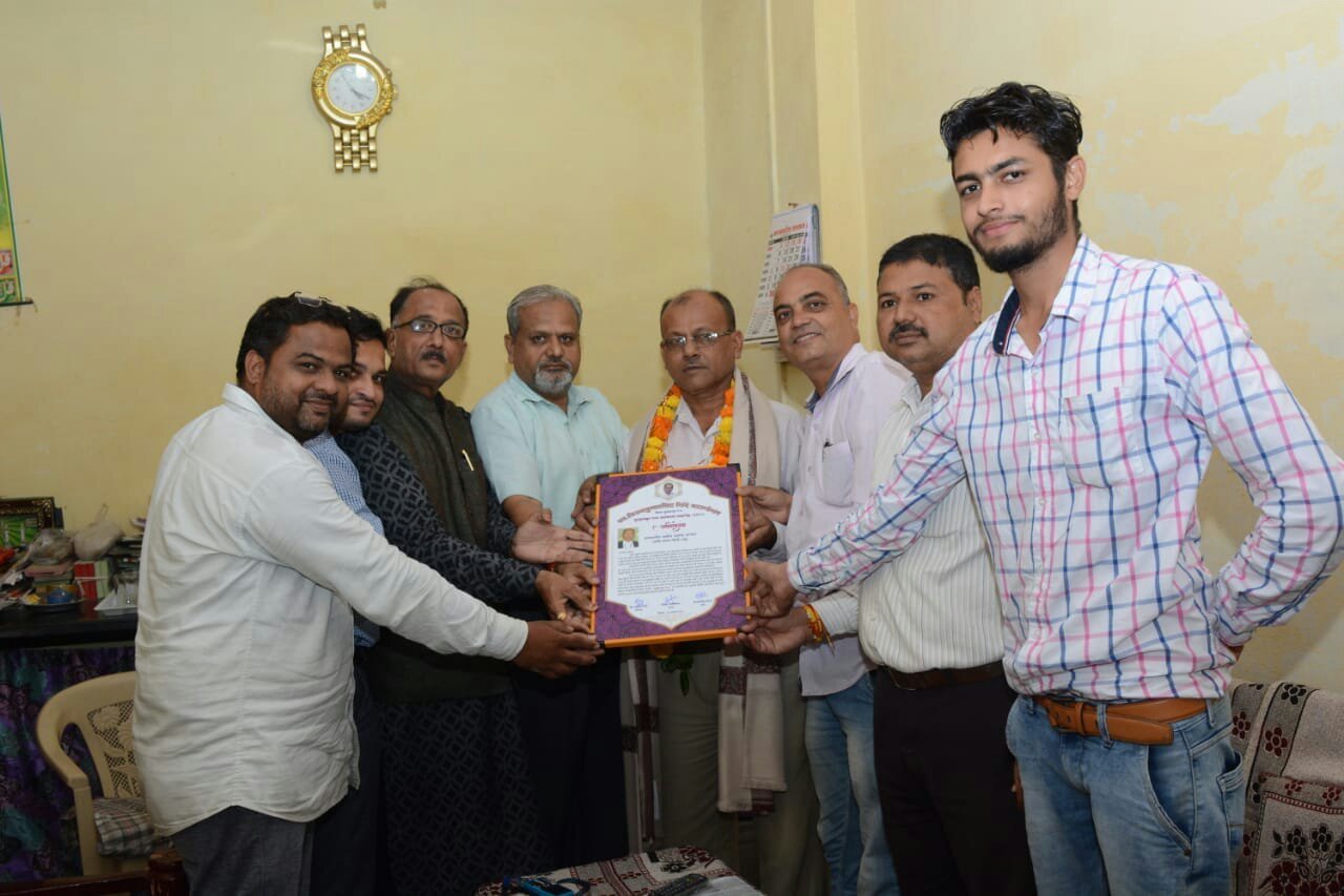 स्व. विजयकुमारसिंह शिन्दे फाउण्डेशन ने किया बुरहानपुर के तीन रत्नों का सम्मान | New India Times