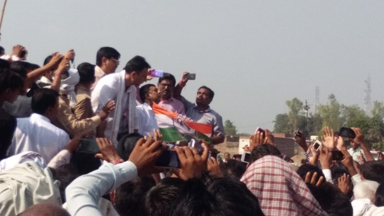 पूर्व मंत्री जितिन प्रसाद ने किया चीनी मिल का घेराव, उप जिलाधिकारी व GM को सौंपा ज्ञापन, 15 दिन के अंदर किसानों की बकाया धनराशि दिलाने का दिया आश्वासन | New India Times