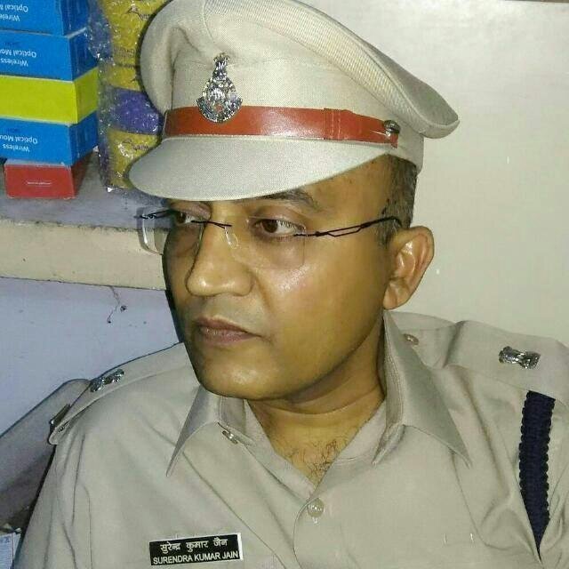 भारत बंद को लेकर पुलिस अधीक्षक टीकमगढ़ ने जनता से की शांति की अपील, जबरदस्ती बंद करवाने वालों के खिलाफ दी कार्रवाई की चेतावनी | New India Times