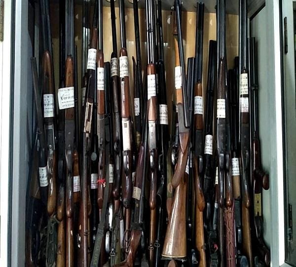 विधानसभा चुनाव को ध्यान में रखते हुए भिंड जिलाधीश ने सभी लायसेंसी हथियार 15 अक्टूबर तक थानों में जमा करने के दिए आदेश | New India Times