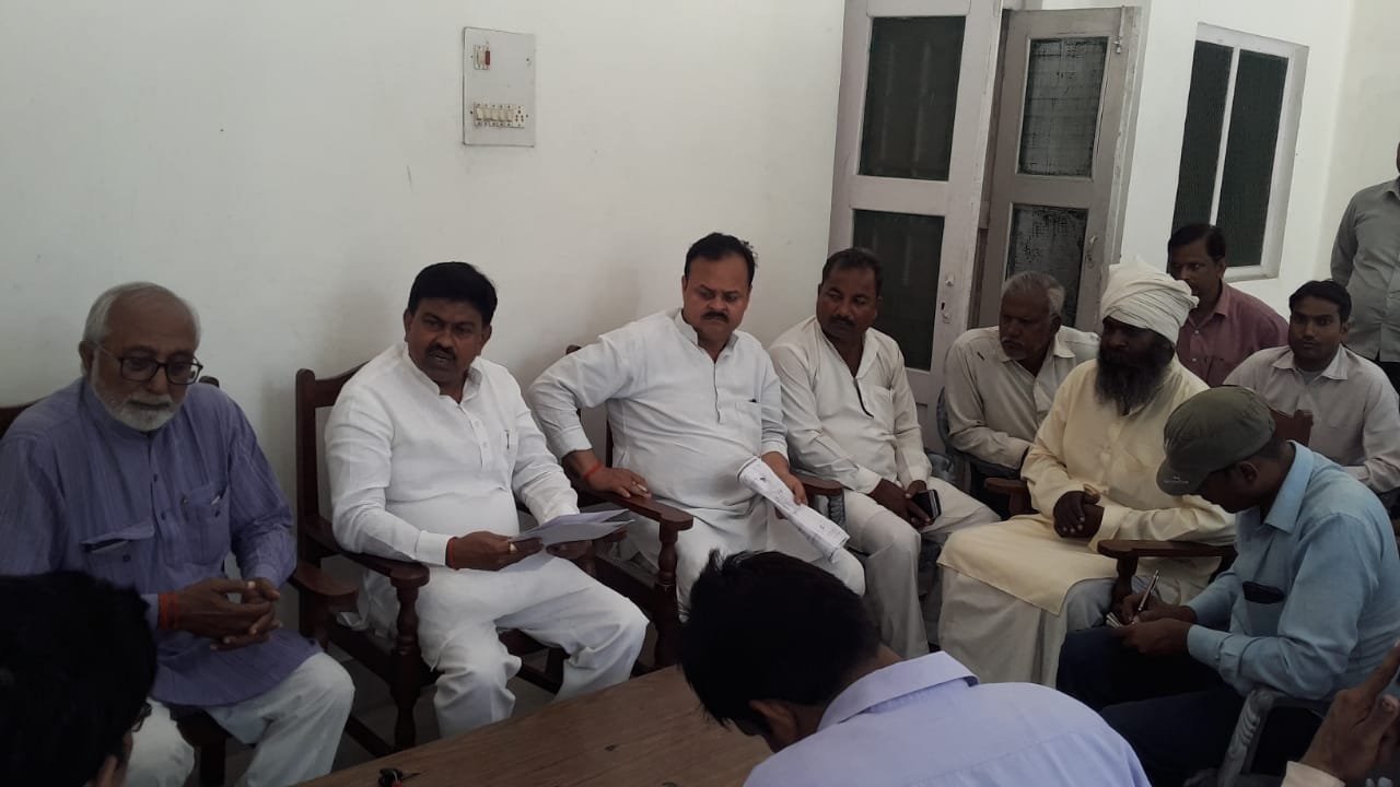 लखीमपुर खीरी के सांसद अजय मिश्र टेनी ने सुनी समस्याएं | New India Times