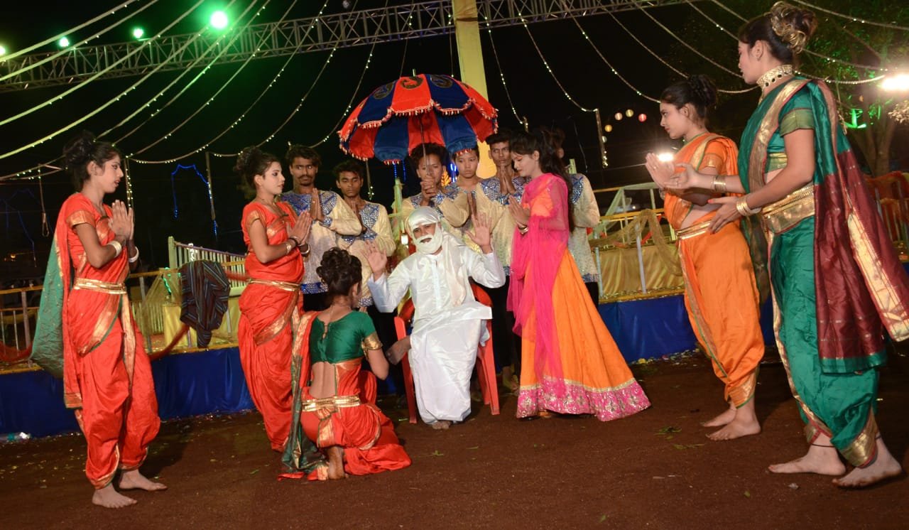 श्रद्धा-भक्ति के साथ संपन्न हुआ नवरात्रि पर्व 63 हजार से भी अधिक श्रद्धालु मां के दरबार में पहुंचे | New India Times