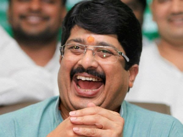 राजा भईया के राजनीतिक जीवन की दूसरी पारी शुरू, रजत जयंती समारोह की सफलता के लिए समर्थकों ने झोंकी पूरी ताकत, रैली में शामिल हो सकते हैं लाखों लोग | New India Times