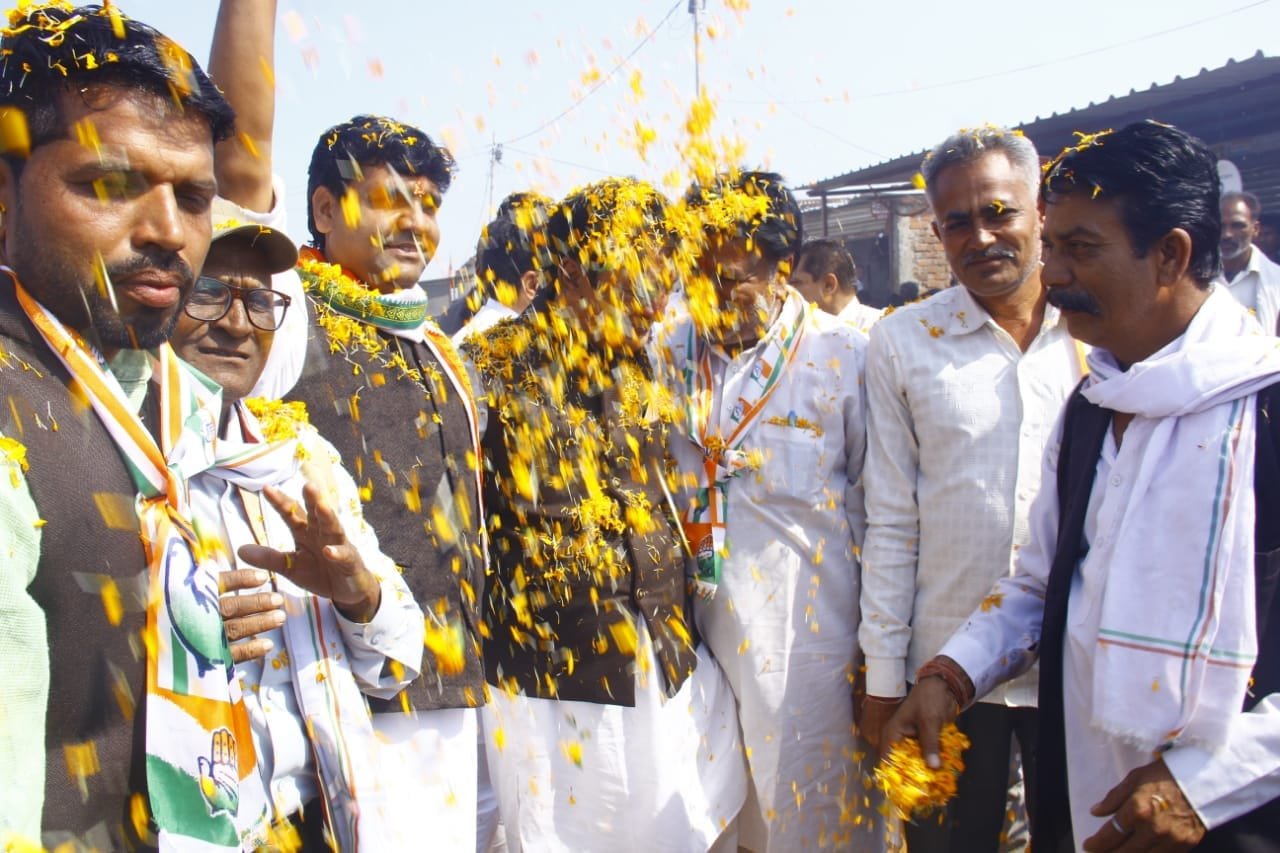 भोपाल ज़िला के ग्राम डोबरा जागीर में कई भाजपा कार्यकर्ता कांग्रेस में हुये शामिल, मूलभूत सुविधाओं से थे वंचित | New India Times