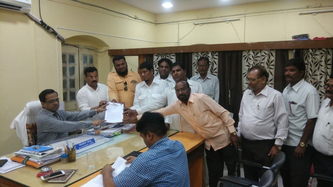 सच्चर समिती की सिफारिशों को 12 वर्ष हुए पूरे, एमपीजे ने किया राज्य में धरना आंदोलन 3 सच्चर समिती की सिफारिशों को 12 वर्ष हुए पूरे, एमपीजे ने किया राज्य में धरना आंदोलन | New India Times