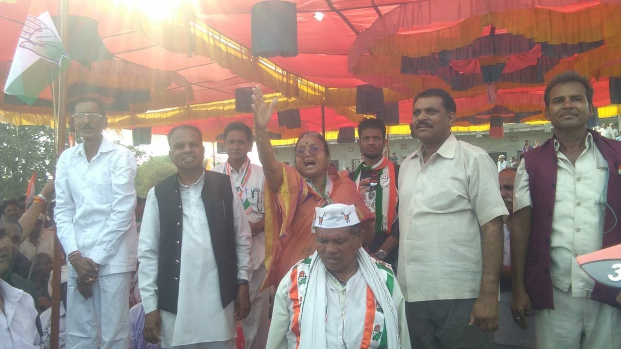 हरीनगर में कांग्रेस ने की विशाल रैली व नुक्कड़ सभा, पूर्व सांसद प्रभा बेन ने किया सभा को संबोधित | New India Times