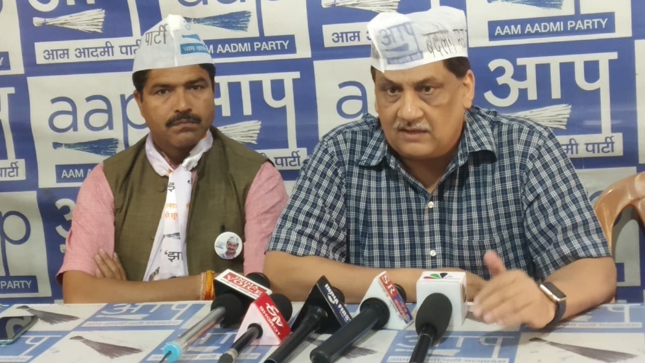 चुनाव में धांधली रोकने के लिए आम आदमी पार्टी ने लान्च किया फ्री-ऐप, ऐप बताएगा कहां बांटे जा रहे हैं शराब, साड़ी और पैसा, चुनाव आयोग को सौंपी जाएगी रिपोर्ट: अरविंद झा | New India Times