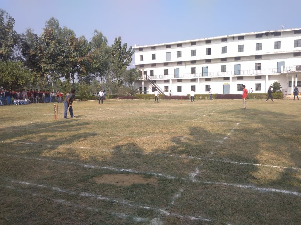 डंडा टेक डिग्री कॉलेज में तीन दिवसीय खेल प्रतियोगिता का हुआ आयोजन 3 डंडा टेक डिग्री कॉलेज में तीन दिवसीय खेल प्रतियोगिता का हुआ आयोजन | New India Times