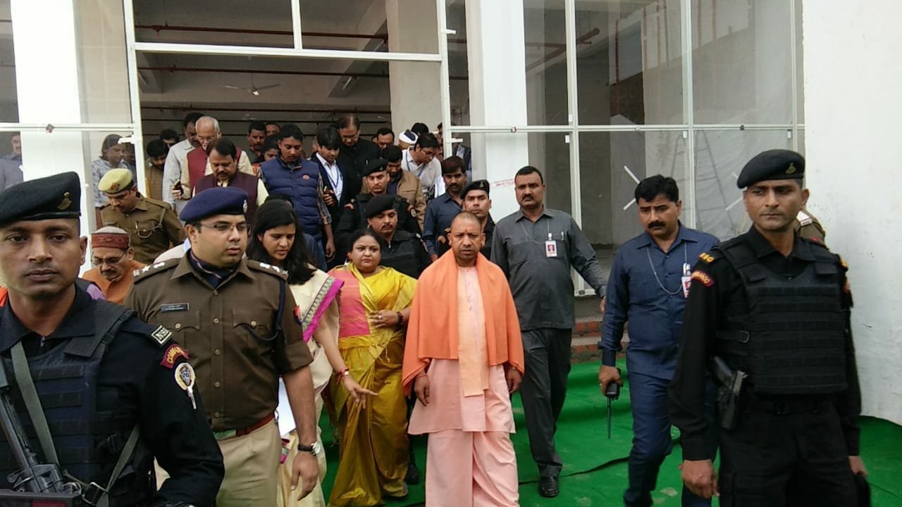 समृद्ध जनपद के रूप में विकसित होगा बहराइच:सीएम योगी आदित्यनाथ, हो-हल्ले के बाद पत्रकारों से मिले मुख्यमंत्री | New India Times