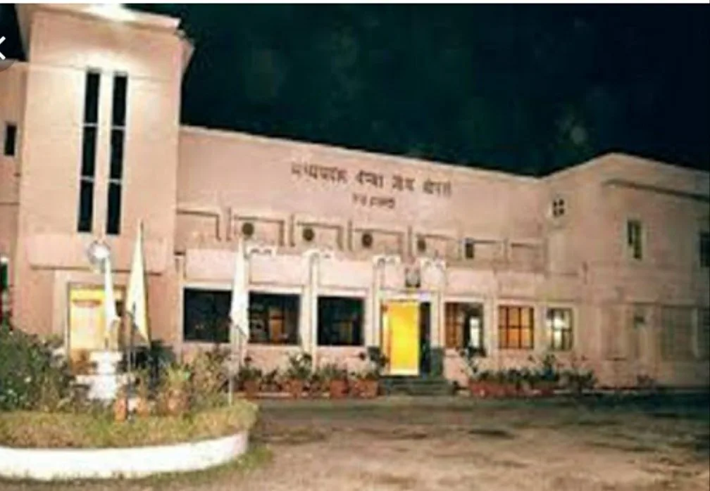 सोन चिरैया अभ्यारण के 86.74 वर्ग किलोमीटर एरिया को शीघ्रातिशीघ्र डी-नोटिफाइ किया जाए: चेम्बर ऑफ कॉमर्स 2 सोन चिरैया अभ्यारण के 86.74 वर्ग किलोमीटर एरिया को शीघ्रातिशीघ्र डी-नोटिफाइ किया जाए: चेम्बर ऑफ कॉमर्स | New India Times