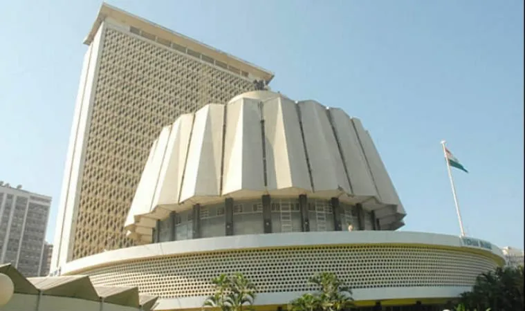 महाराष्ट्र विधानसभा में एकमत से पास हुआ मराठा आरक्षण बिल, मुख्यमंत्री ने स्वयं पेश किया था रोजगार और शिक्षा में 16 फीसदी आरक्षण का बिल, अब विधान परिषद में भेजा जाएगा बिल, मुस्लिम आरक्षण की मांग भी पकड़ रही है जोर 3 महाराष्ट्र विधानसभा में एकमत से पास हुआ मराठा आरक्षण बिल, मुख्यमंत्री ने स्वयं पेश किया था रोजगार और शिक्षा में 16 फीसदी आरक्षण का बिल, अब विधान परिषद में भेजा जाएगा बिल, मुस्लिम आरक्षण की मांग भी पकड़ रही है जोर | New India Times