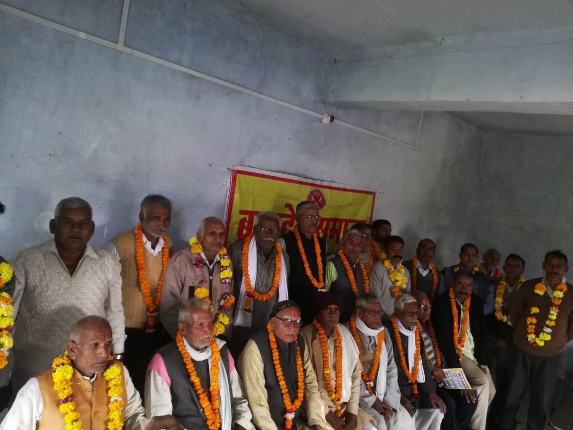 मान्धाता ब्लाक के सनराइज कान्वेंट इंटर कालेज में हुई ब्रह्मदेव समाज की बैठक | New India Times