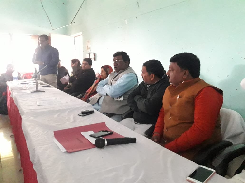 भारी हंगामे के बीच संपन्न हुई क्षेत्र पंचायत सदस्यों की बैठक | New India Times