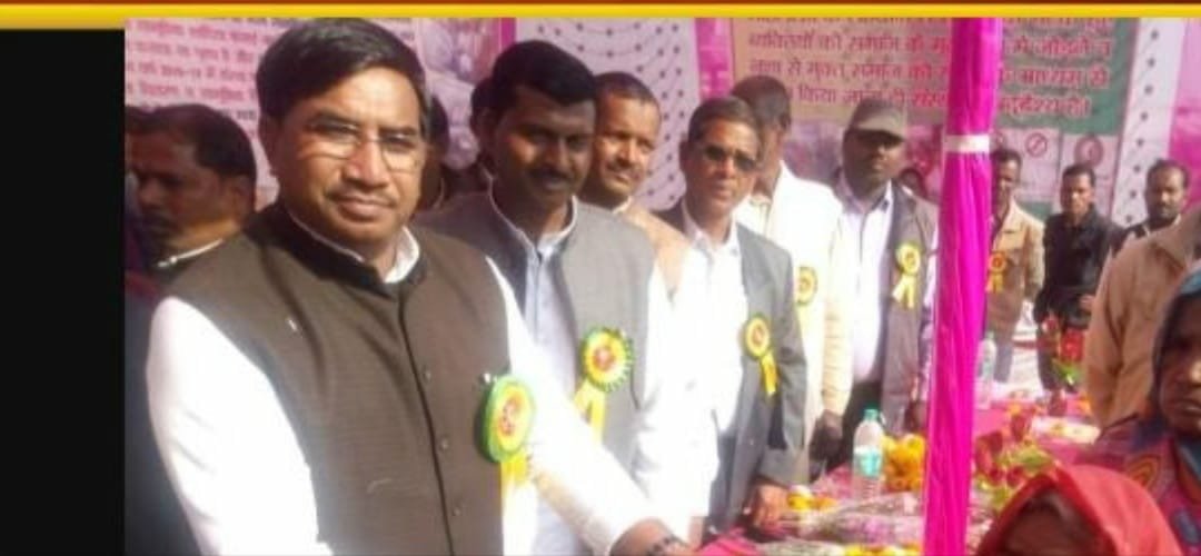 रामेश्वरम समाज सेवी संस्था के बैनर तले असहाय गरीबों को वितरित किया गया कंबल | New India Times