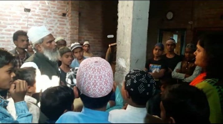 बाल कल्याण संरक्षण आयोग की सदस्य डॉ. प्रीति वर्मा ने गोला गोकर्णनाथ नगर के कई विद्यालयों व मदरसों का किया औचक निरीक्षण | New India Times