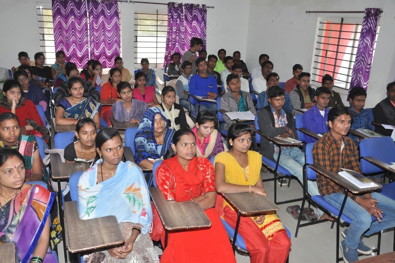 स्टार स्वरोज़गार केंद्र में आयोजित हुआ विधिक साक्षरता शिविर | New India Times