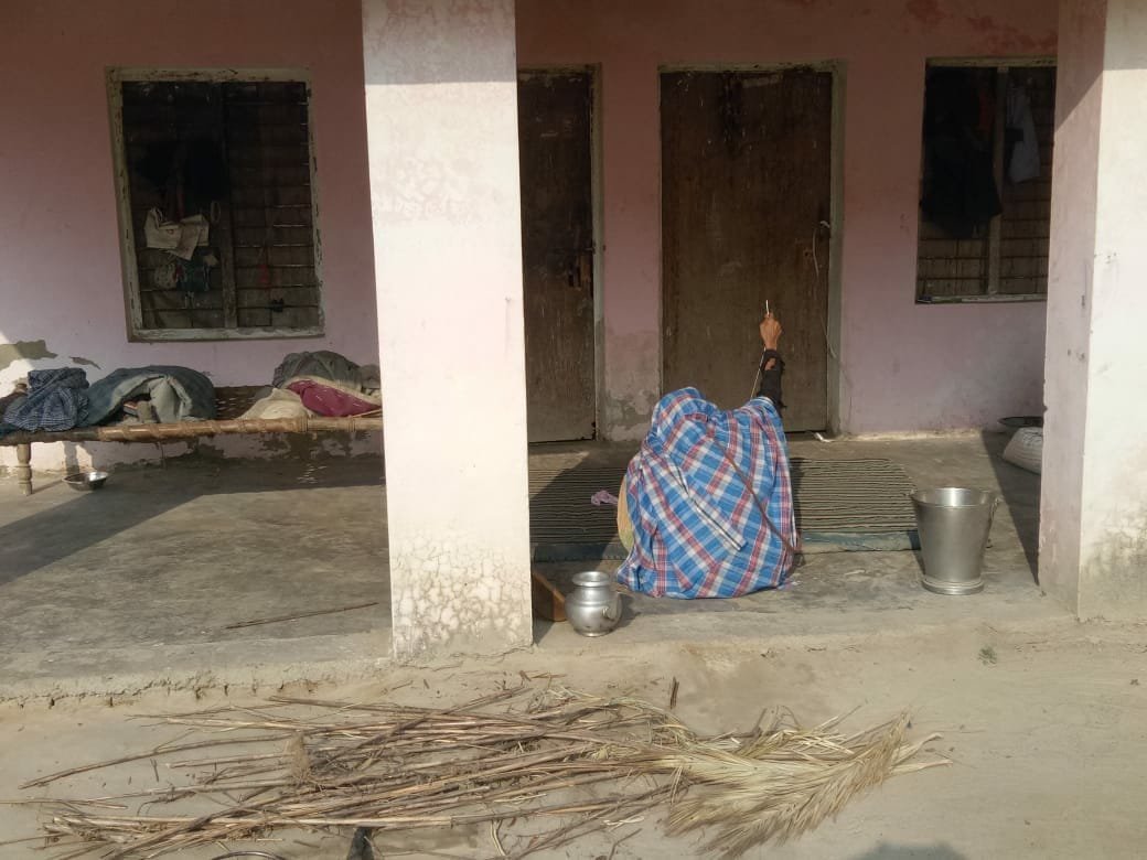 उपेक्षा से बदहाल हो रहे पंचायत भवन, कहीं अबैध कब्जेदारी तो कहीं झाड़ झंखाड़ में तब्दील हो गये हैं भवन | New India Times