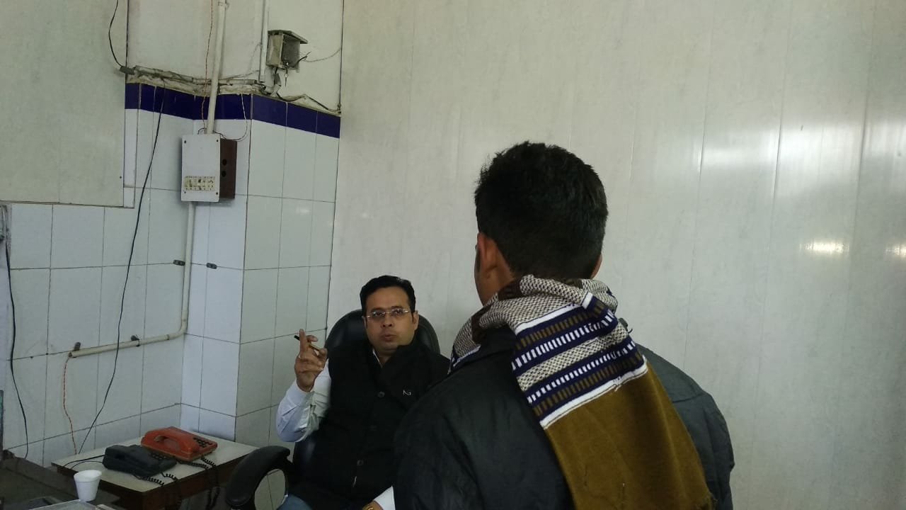 जयारोग्य अस्पताल में अब मरीजों को भर्ती होते ही मिलेंगे कंबल और चादर: सहायक अधीक्षक | New India Times