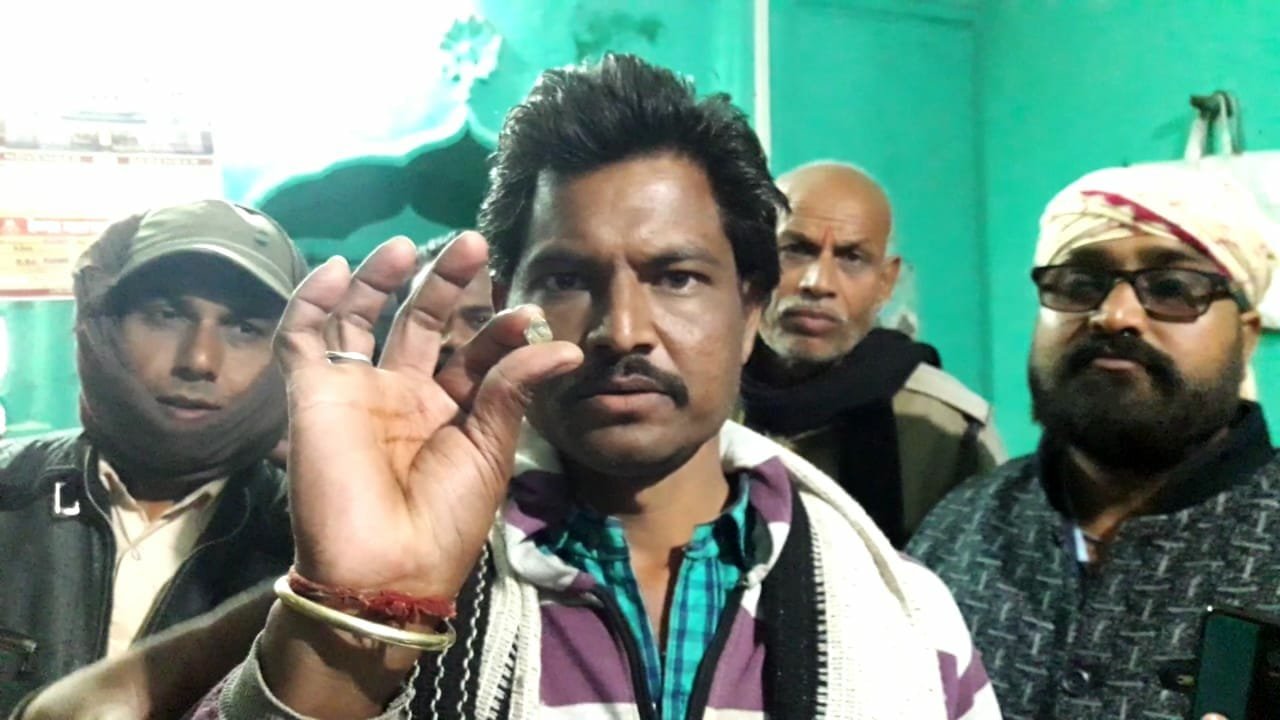 पन्ना हीरा खदान में मिला लगभग एक करोड़ रुपये कीमत का हीरा | New India Times