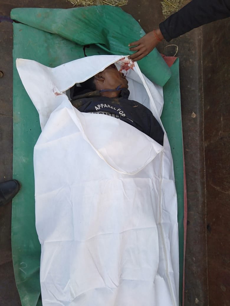 पिकनिक मनाकर लौट रहे युवक की बाइक से गिरकर हुई दर्दनाक मौत | New India Times