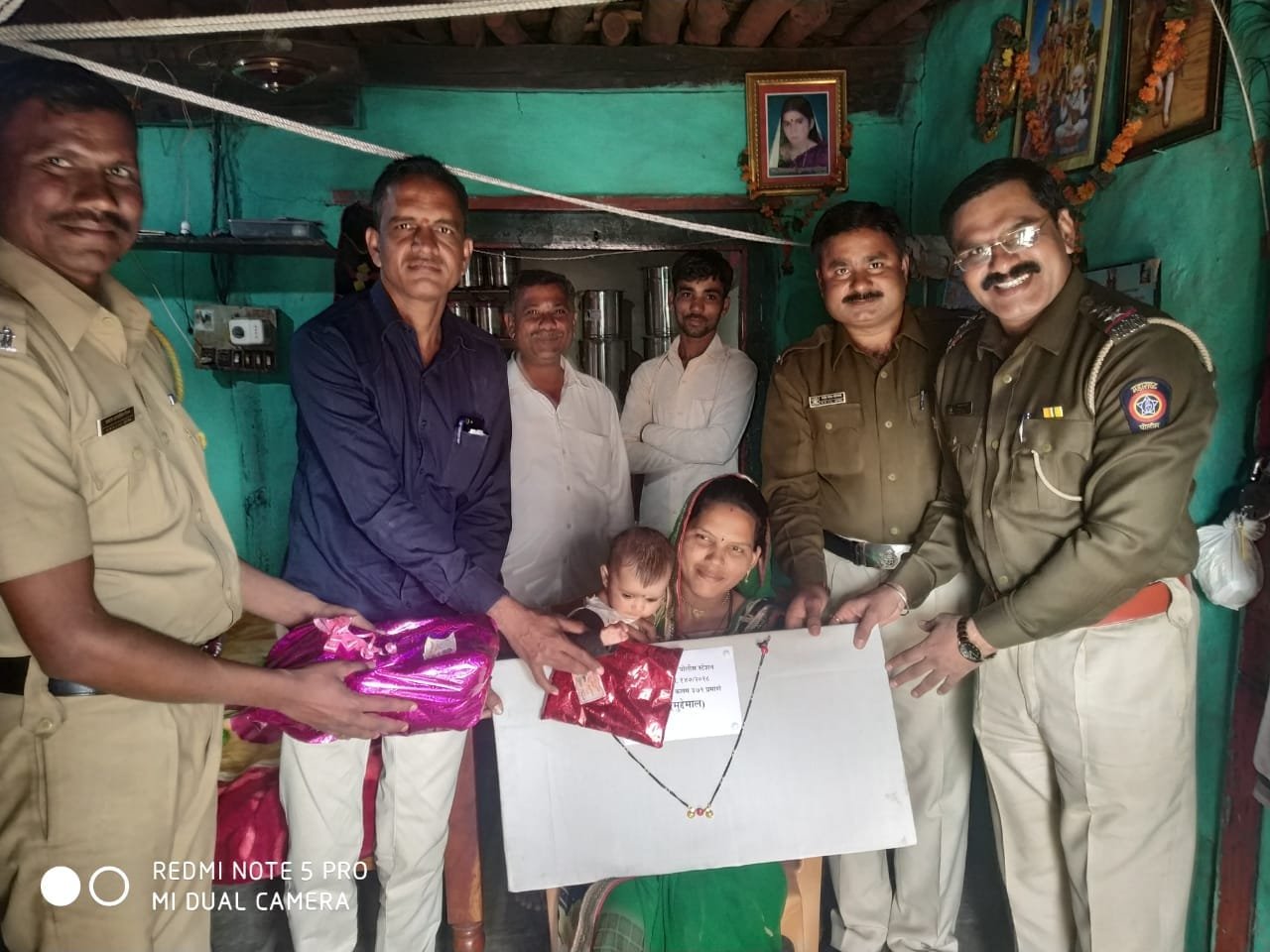 रेजिंग डे के अवसर पर पुलिस ने लौटाया चोरी का मंगलसूत्र | New India Times