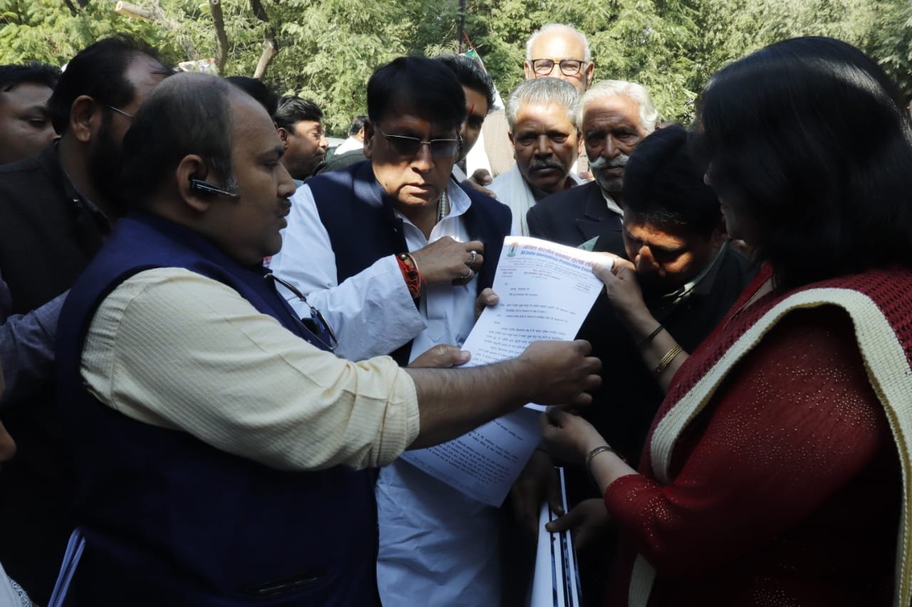 अखिल भारतीय पत्रकार सुरक्षा समिति के पदाधिकारियों के नेतुर्त्व में एक प्रतिनिधि मंडल ने मंत्री पीसी शर्मा से मुलाक़ात कर की पत्रकार सुरक्षा क़ानून लागू करने की मांग | New India Times