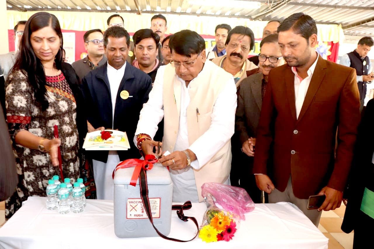 जनसम्‍पर्क मंत्री पीसी शर्मा ने प्रदेश व्यापी मीजल्स-रूबेला टीकाकरण अभियान के जन जागरूकता रथ को हरी झंडी दिखा कर किया रवाना | New India Times