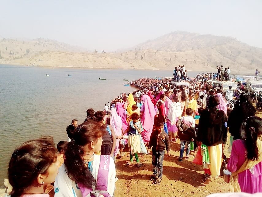 धड़गांव नर्मदा नदी में नाव डूबने से 5 लोगों की मौत, कई लापता | New India Times