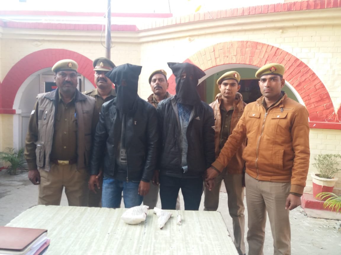 पुलिस मुठभेड़ के दौरान दो शातिर बदमाश हथियारों समेत गिरफ्तार | New India Times