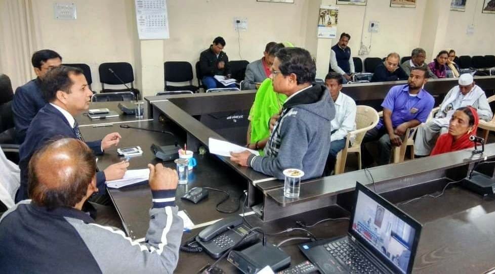 जनसुनवाई में नवागत कलेक्टर ने सुनी नागरिकों की समस्याऐं | New India Times