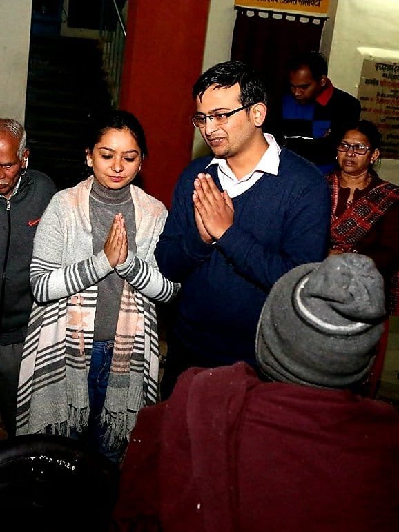 दमोह कलेक्टर ने पेश की नज़ीर:  बृद्धाश्रम से किया नये साल का आगाज़, डीएम के आने से कमज़ोर और लाचार बुजुर्गों ने ली राहत की सांस | New India Times