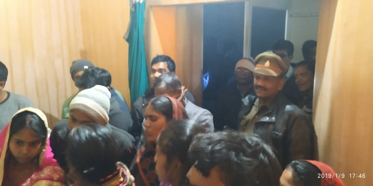 सन शाइन‌ डाइग्नोस्टिक सेंटर पर अतिरिक्त मजिस्ट्रेट बहराइच व डिप्टी सीएमओ ने छापेमारी कर‌ अवैध रूप से चल रहे सेंटर को किया सीज‌ | New India Times