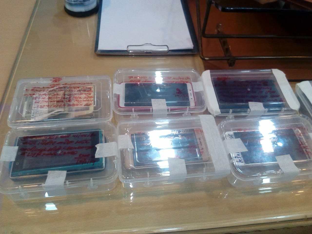 पुलिस मुठभेड़ के दौरान 5 शातिर लूटेरे अवैध हथियारों सहित गिरफ्तार, लूट का माल व नगदी बरामद | New India Times