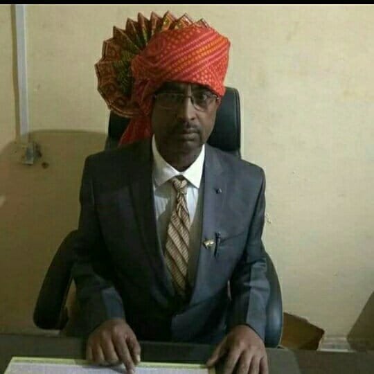 नेताओं की शैली पर अमल कर रहे हैं सीएमओ | New India Times