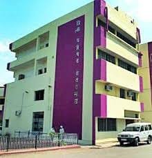 जिला परिषद में लाखों के टेंडर के लिए अधिकारी कर्मचारी रहे गैरहाजिर, एक ही कंपनी को टेंडर देने का लगा आरोप | New India Times