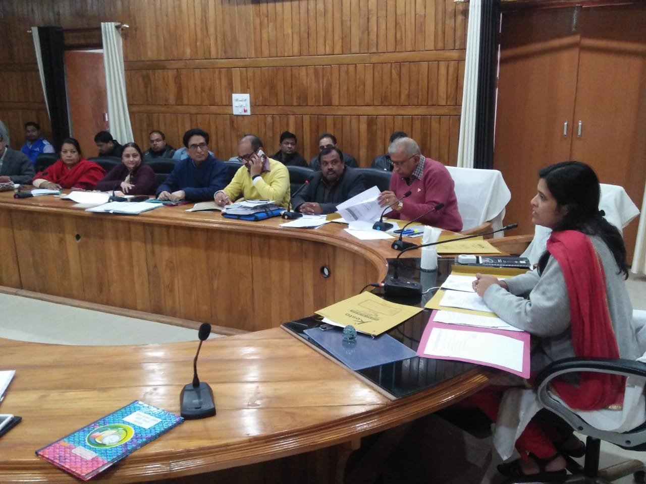 बहराइच जिलाधिकारी माला श्रीवास्तव की अध्यक्षता में सम्पन्न हुई जिला स्वास्थ्य समिति की बैठक | New India Times