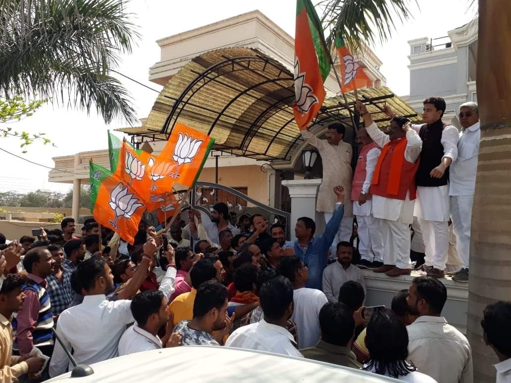 मेरा परिवार - भाजपा परिवार अभियान का दो अलग-अलग स्थानों पर का हुआ शुभारंभ | New India Times