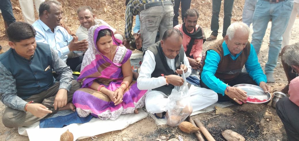 लाखों की लागत से बनने वाले तालाबों का थांदला विधायक वीर सिंग भूरिया व जिला जनपद अध्यक्ष शांति डामोर ने किया भूमिपूजन | New India Times