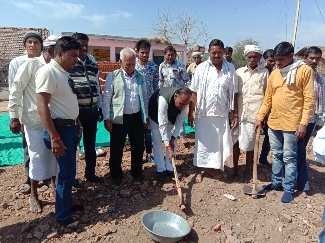 विधायक वीरसिंह भूरिया ने किया प्राथमिक विद्यालय का भूमि पूजन | New India Times