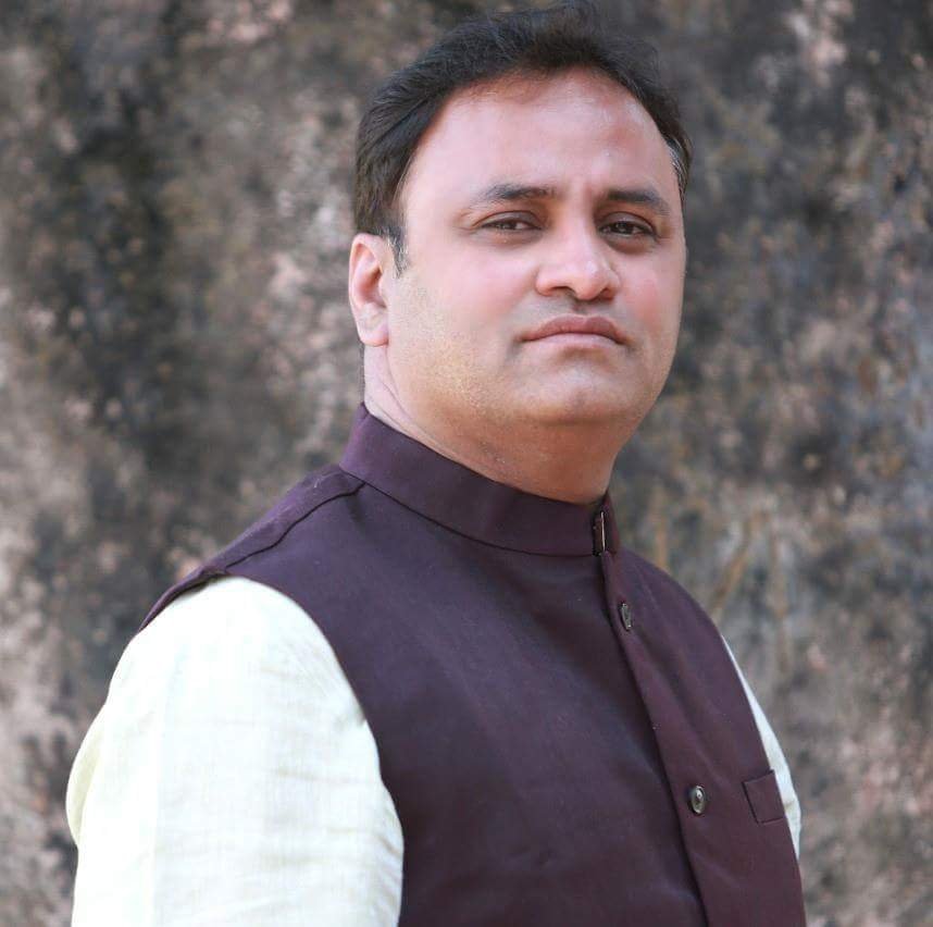 मोमिन जमाअत बुरहानपुर के अध्यक्ष शाह परवेज़ सलामत ने मध्यप्रदेश कांग्रेस कमेटी के पूर्व अध्यक्ष एवं पूर्व सांसद अरूण यादव पर लगाया एंटी मुस्लिम होने का आरोप, दी फेस टू फेस बहस की चुनौती | New India Times