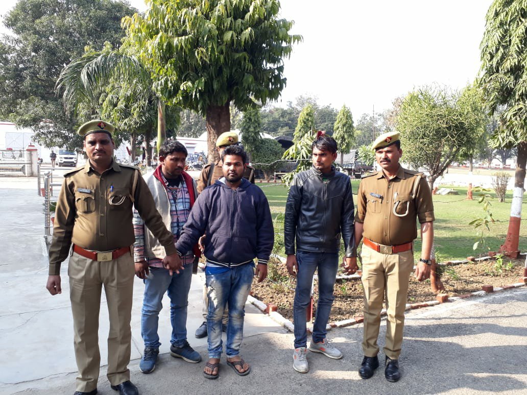 बहराइच मंदिर से चोरी हुई करोड़ों की अष्टधातु की मूर्तियों समेत तीन अभियुक्त गिरफ्तार, बाकी चोरों की तलाश जारी | New India Times