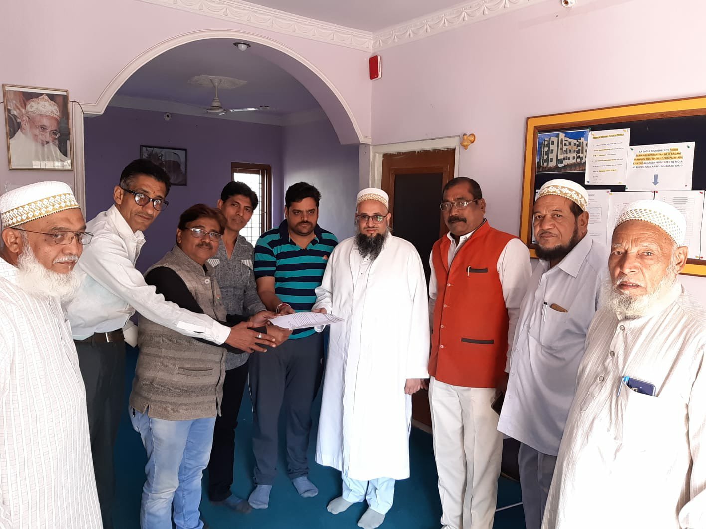 धर्मगुरु सैयदना साहब के आने की तैयारियों में लगा है बोहरा समाज | New India Times