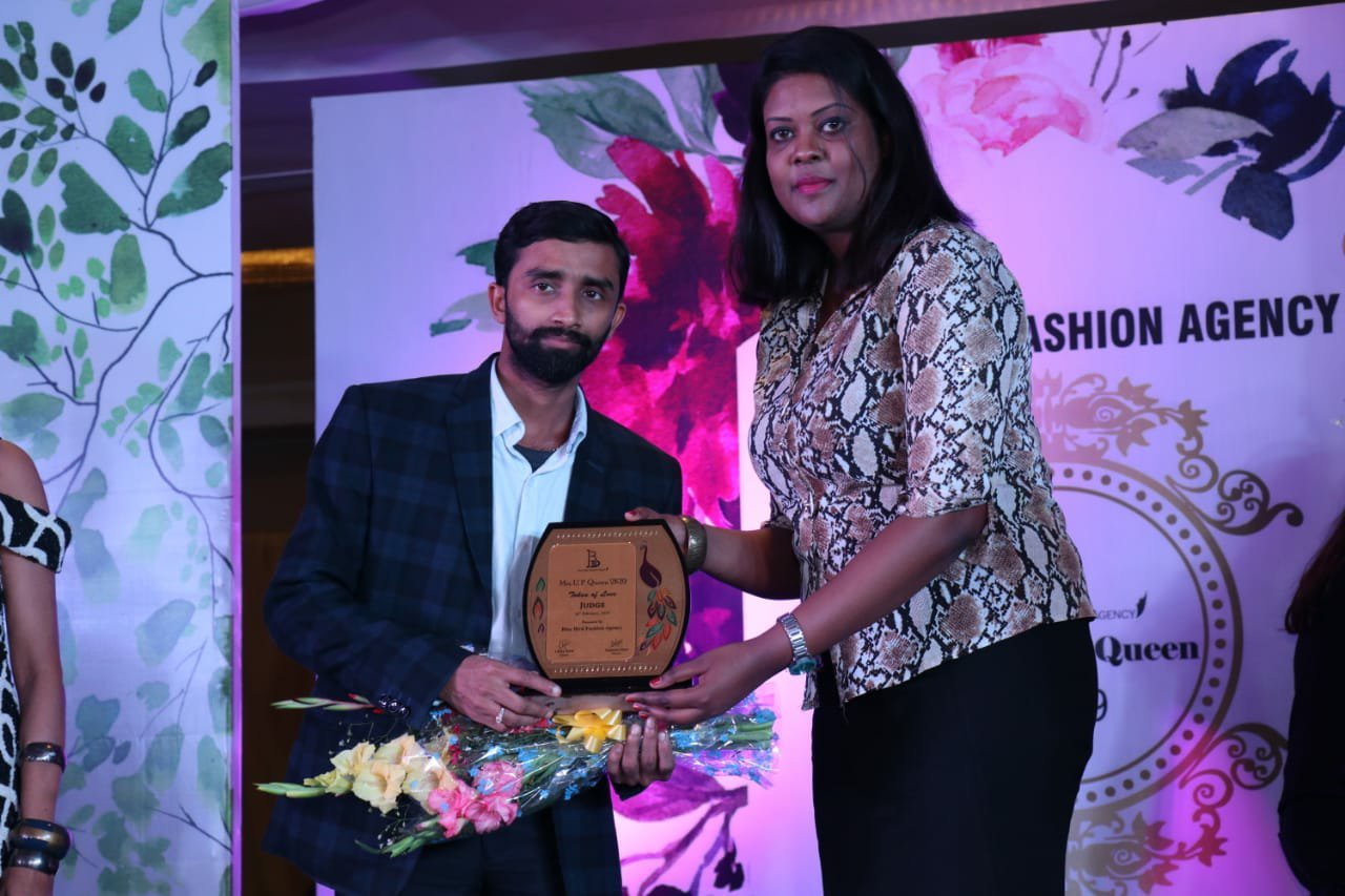 मिसेज यूपी क्वीन- 2019 का ग्रैंड फिनाले संपन्न, महिला सशक्तीकरण की थीम पर आधारित था पूरा कार्यक्रम, कई महिला हस्तियों को किया गया सम्मानित | New India Times