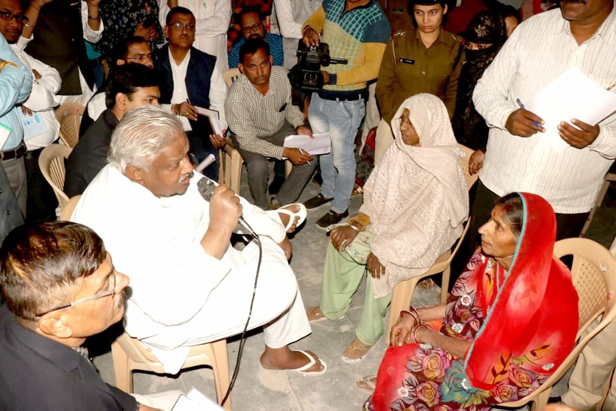 मध्यप्रदेश के सीहोर ज़िला में मंत्री आरिफ अकील ने किया ओला वृष्टि से प्रभावित फसलों का निरीक्षण | New India Times